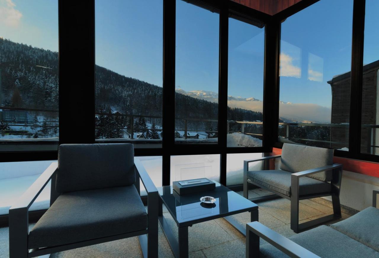 Best View Ap With Parking And 2 Bathrooms Sinaia Dış mekan fotoğraf