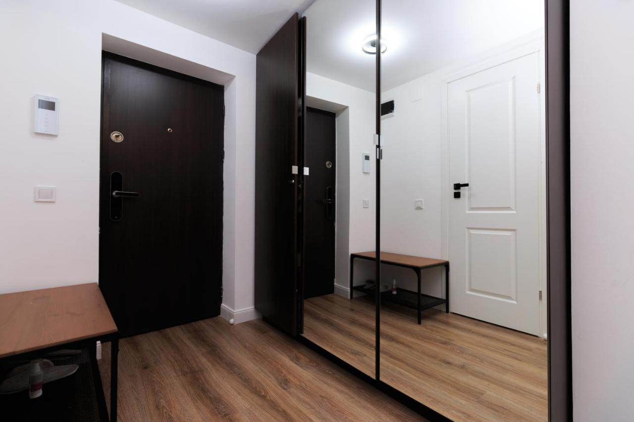 Best View Ap With Parking And 2 Bathrooms Sinaia Dış mekan fotoğraf