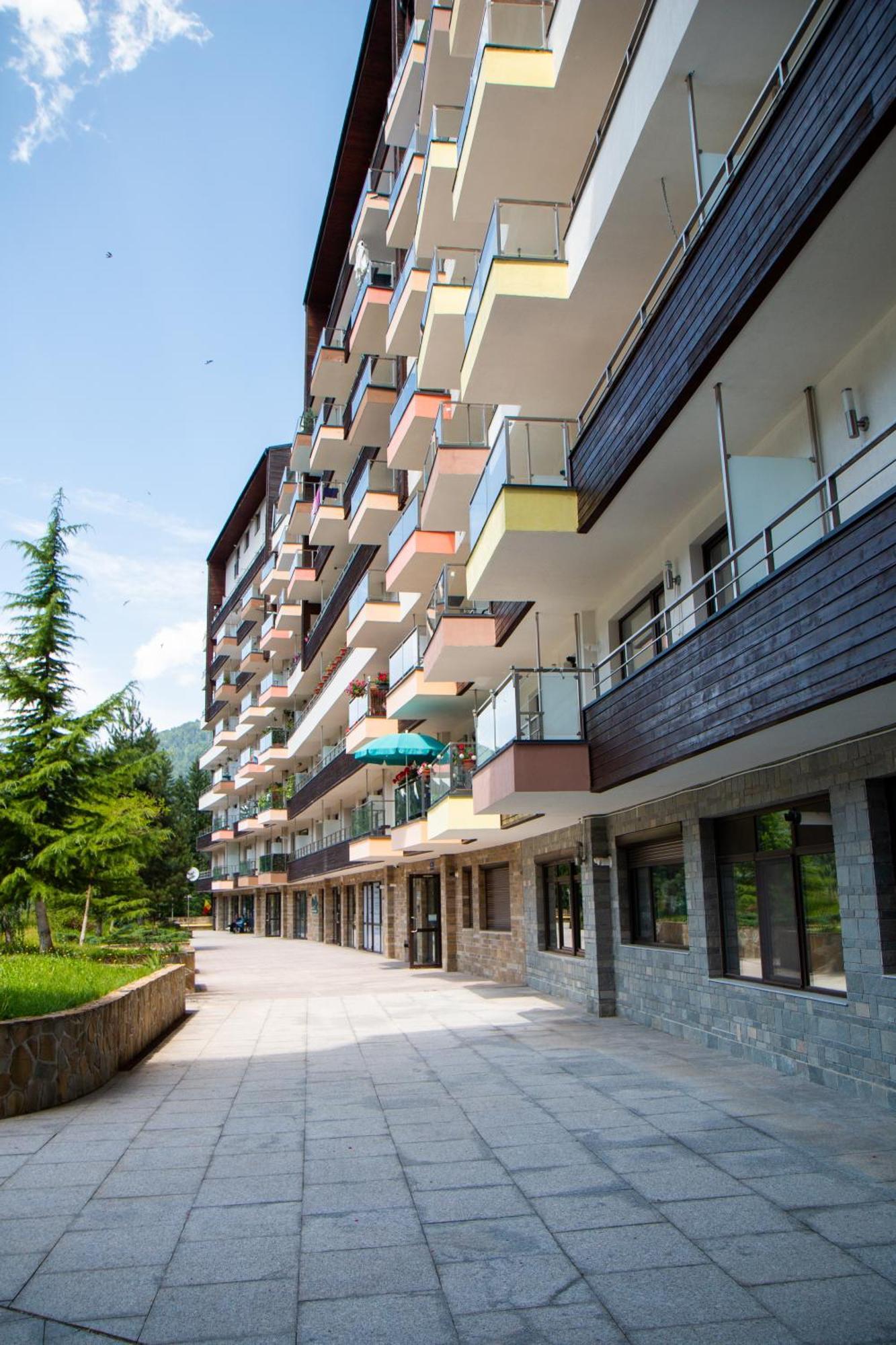 Best View Ap With Parking And 2 Bathrooms Sinaia Dış mekan fotoğraf