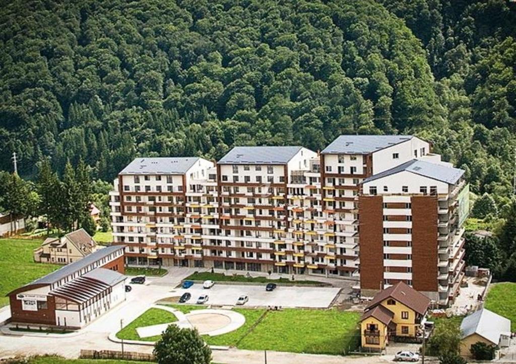 Best View Ap With Parking And 2 Bathrooms Sinaia Dış mekan fotoğraf