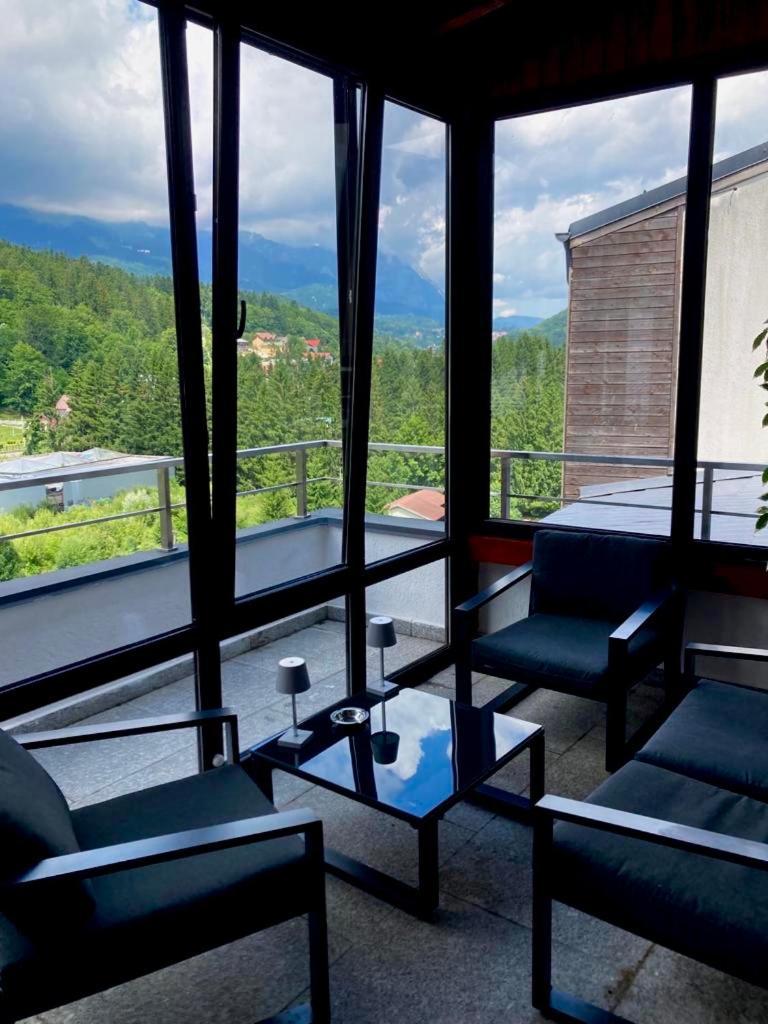 Best View Ap With Parking And 2 Bathrooms Sinaia Dış mekan fotoğraf