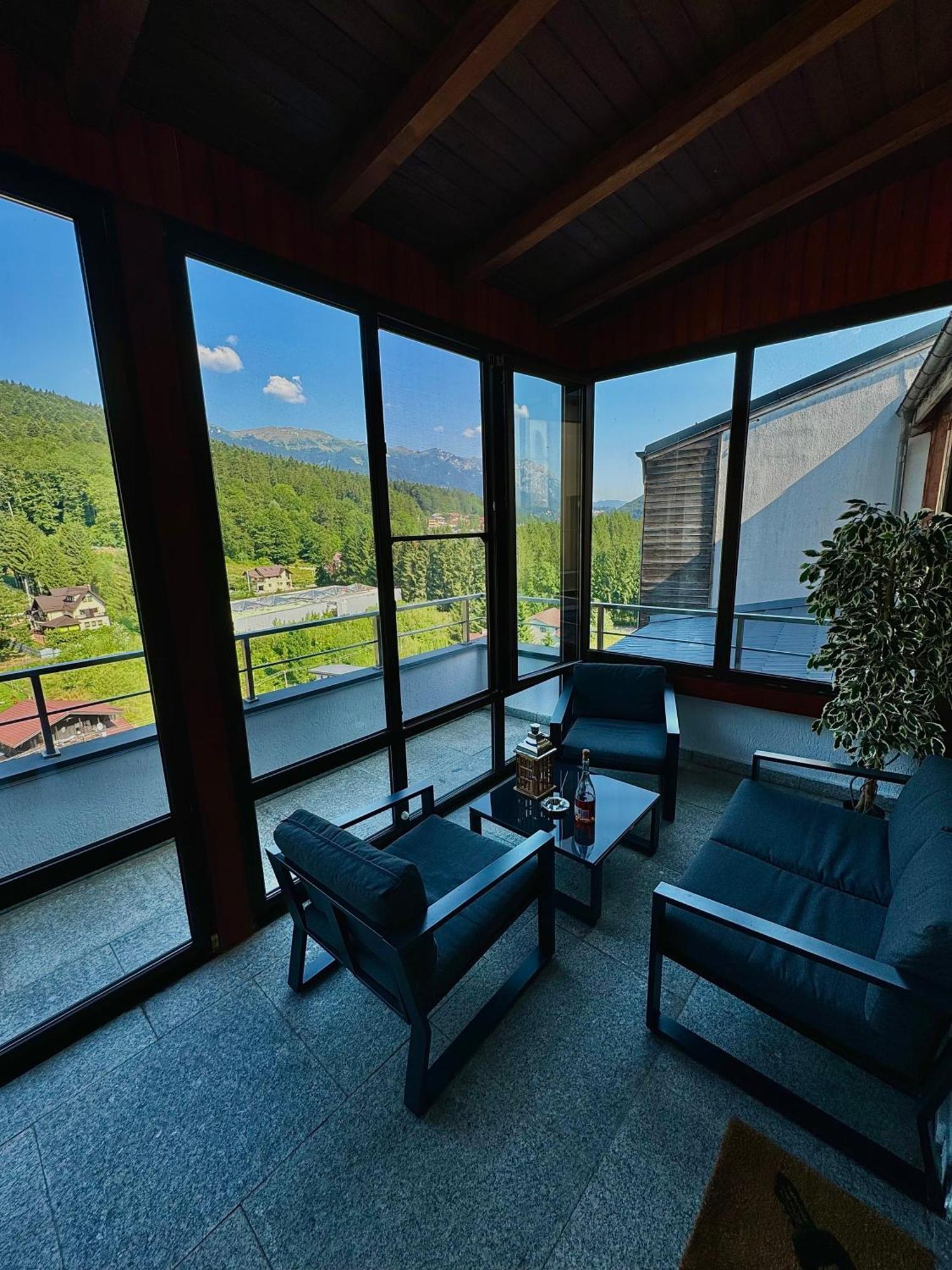 Best View Ap With Parking And 2 Bathrooms Sinaia Dış mekan fotoğraf